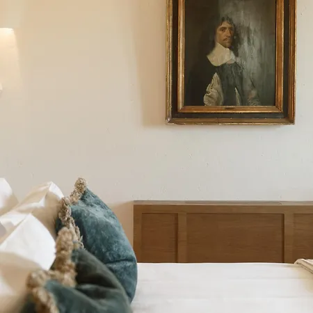 Hotel Castillo De Vallgornera *