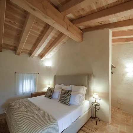 Hotel Castillo De Vallgornera *
