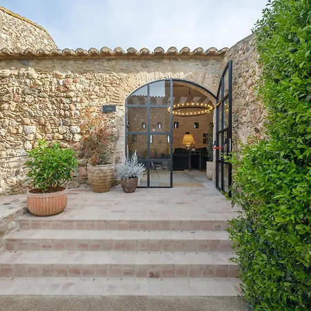 Hotel Castillo De Vallgornera